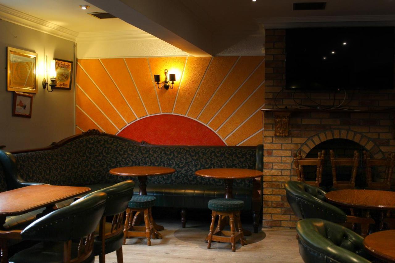 Bridge Hotel 애클로 외부 사진